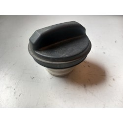 Polttoainetankin korkki